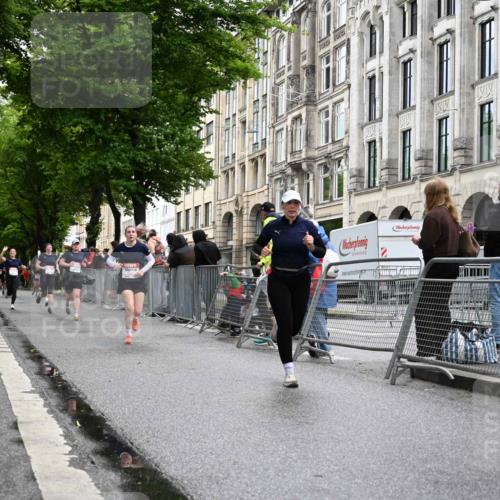14.06.2026 - REWE Women's Run J. Mangold http://msf.ph/oto/9771042 14.06.2026 09:57:46 Ziel 10069, 10423, 10605, 10638, 10640, 10930, 11370, 11479 meine-sportfotos.de