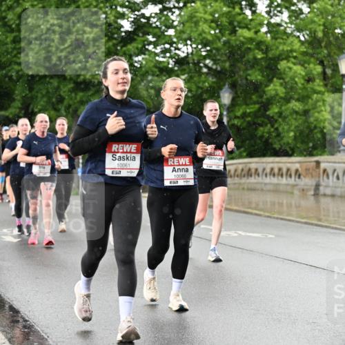 14.06.2026 - REWE Women's Run Dr. Thomas Lammeyer http://msf.ph/oto/9771044 14.06.2026 09:48:50 Laufen 10061, 7, 10060, 10701 meine-sportfotos.de