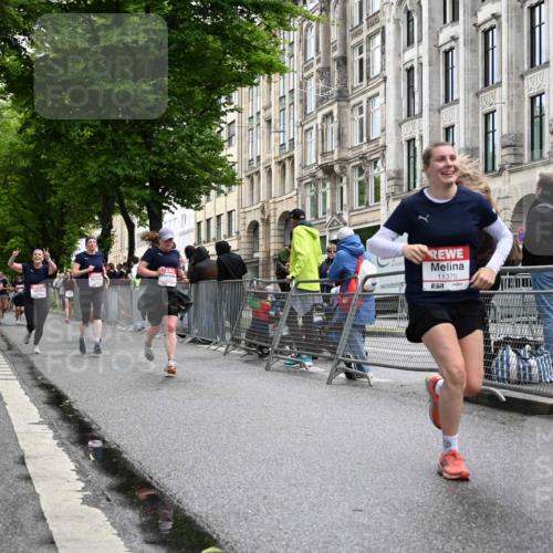 14.06.2026 - REWE Women's Run J. Mangold http://msf.ph/oto/9771057 14.06.2026 09:57:48 Ziel 10423, 10605, 10638, 10930, 11160, 11370, 11479 meine-sportfotos.de