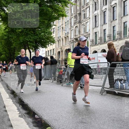14.06.2026 - REWE Women's Run J. Mangold http://msf.ph/oto/9771071 14.06.2026 09:57:50 Ziel 10338, 10423, 10605, 10930, 11160, 11370, 11479 meine-sportfotos.de