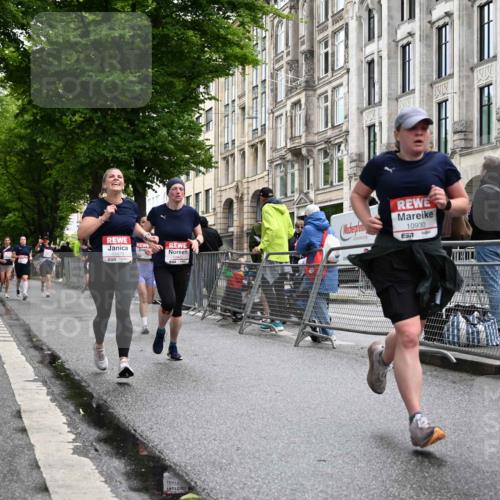 14.06.2026 - REWE Women's Run J. Mangold http://msf.ph/oto/9771074 14.06.2026 09:57:51 Ziel 10338, 10423, 10605, 10930, 11160, 11240, 11370, 11479 meine-sportfotos.de