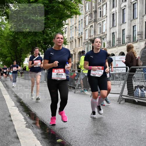 14.06.2026 - REWE Women's Run J. Mangold http://msf.ph/oto/9771096 14.06.2026 09:57:57 Ziel 10338, 10552, 10706, 11095, 11160, 11240, 11248, 11528 meine-sportfotos.de
