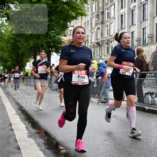 14.06.2026 - REWE Women's Run J. Mangold http://msf.ph/oto/9771097 14.06.2026 09:57:57 Ziel 10338, 10552, 10706, 11095, 11160, 11240, 11248, 11528 meine-sportfotos.de