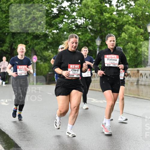 14.06.2026 - REWE Women's Run Dr. Thomas Lammeyer http://msf.ph/oto/9771151 14.06.2026 09:48:55 Laufen 10823, 7, 10672, 57, 10474, 153 meine-sportfotos.de