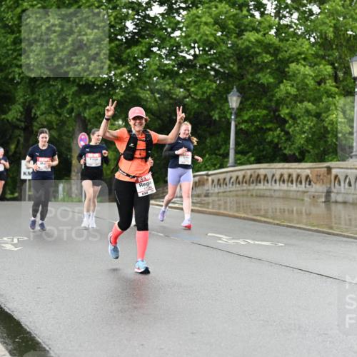 14.06.2026 - REWE Women's Run Dr. Thomas Lammeyer http://msf.ph/oto/9771203 14.06.2026 09:49:06 Laufen 10284, 4444 meine-sportfotos.de