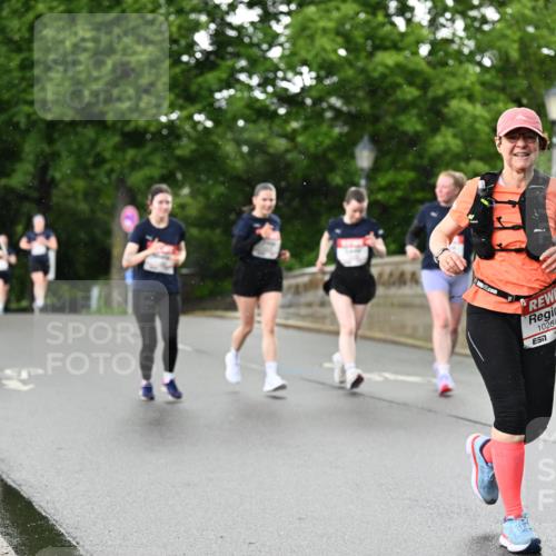14.06.2026 - REWE Women's Run Dr. Thomas Lammeyer http://msf.ph/oto/9771231 14.06.2026 09:49:07 Laufen 800, 10284, 57 meine-sportfotos.de