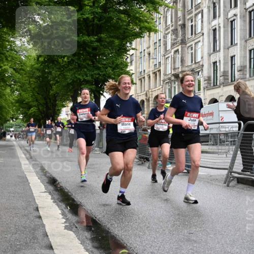 14.06.2026 - REWE Women's Run J. Mangold http://msf.ph/oto/9771240 14.06.2026 09:58:22 Ziel 10054, 10056, 10427, 10661, 10680, 10937, 11411, 11477 meine-sportfotos.de