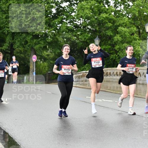 14.06.2026 - REWE Women's Run Dr. Thomas Lammeyer http://msf.ph/oto/9771244 14.06.2026 09:49:08 Laufen 10006, 10008, 10009, 10007 meine-sportfotos.de