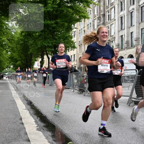 14.06.2026 - REWE Women's Run J. Mangold http://msf.ph/oto/9771249 14.06.2026 09:58:23 Ziel 10054, 10056, 10065, 10070, 10410, 10427, 10661, 10680, 10937, 11411, 11477 meine-sportfotos.de