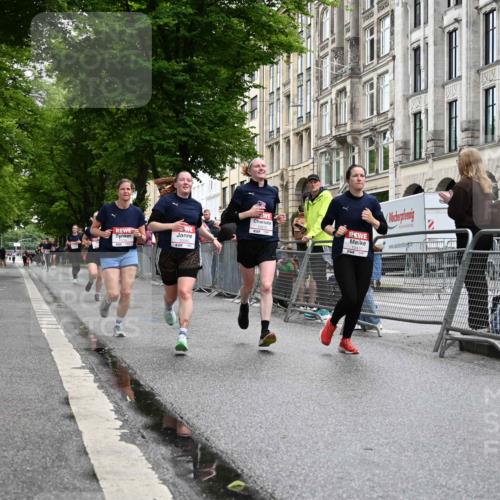 14.06.2026 - REWE Women's Run J. Mangold http://msf.ph/oto/9771259 14.06.2026 09:58:28 Ziel 10065, 10070, 10292, 10410, 10784, 11427 meine-sportfotos.de
