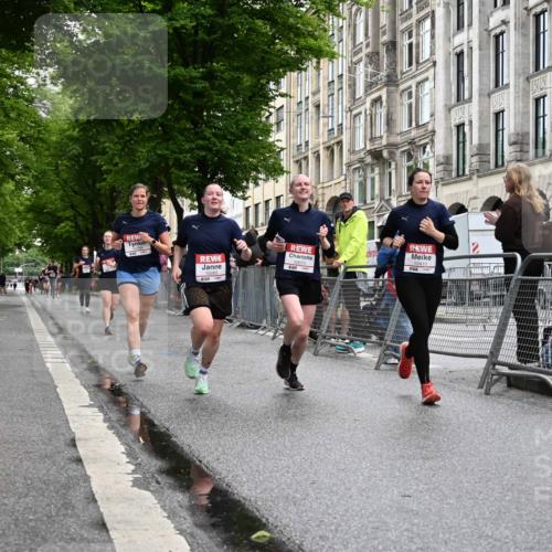 14.06.2026 - REWE Women's Run J. Mangold http://msf.ph/oto/9771262 14.06.2026 09:58:28 Ziel 10065, 10070, 10292, 10410, 10784, 11427 meine-sportfotos.de