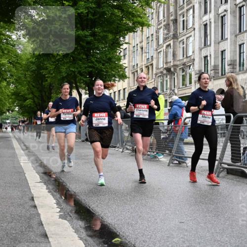 14.06.2026 - REWE Women's Run J. Mangold http://msf.ph/oto/9771264 14.06.2026 09:58:28 Ziel 10065, 10070, 10292, 10410, 10784, 11427 meine-sportfotos.de