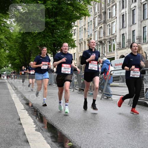 14.06.2026 - REWE Women's Run J. Mangold http://msf.ph/oto/9771266 14.06.2026 09:58:28 Ziel 10065, 10070, 10292, 10410, 10784, 11427 meine-sportfotos.de