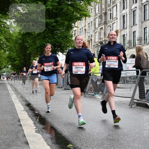 14.06.2026 - REWE Women's Run J. Mangold http://msf.ph/oto/9771273 14.06.2026 09:58:29 Ziel 10065, 10070, 10292, 10410, 10784, 11427 meine-sportfotos.de