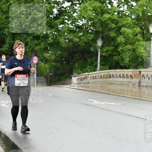 14.06.2026 - REWE Women's Run Dr. Thomas Lammeyer http://msf.ph/oto/9771274 14.06.2026 09:49:11 Laufen 10582, 7 meine-sportfotos.de