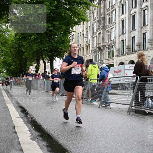 14.06.2026 - REWE Women's Run J. Mangold http://msf.ph/oto/9771282 14.06.2026 09:58:32 Ziel 10065, 10070, 10292, 10410, 10784, 10960, 11427 meine-sportfotos.de