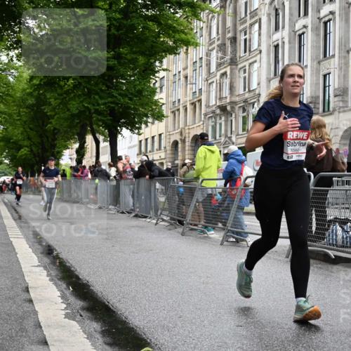 14.06.2026 - REWE Women's Run J. Mangold http://msf.ph/oto/9771325 14.06.2026 09:58:36 Ziel 10292, 10879, 10960, 11427 meine-sportfotos.de