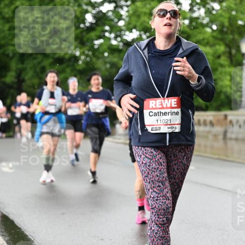 14.06.2026 - REWE Women's Run Dr. Thomas Lammeyer http://msf.ph/oto/9771334 14.06.2026 09:49:15 Laufen 11021, 7 meine-sportfotos.de