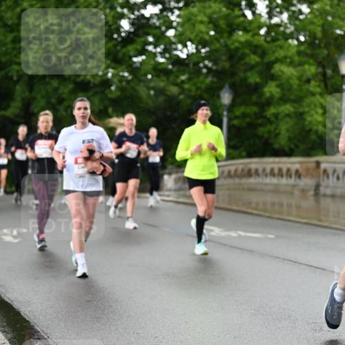 14.06.2026 - REWE Women's Run Dr. Thomas Lammeyer http://msf.ph/oto/9771390 14.06.2026 09:49:19 Laufen 11496 meine-sportfotos.de