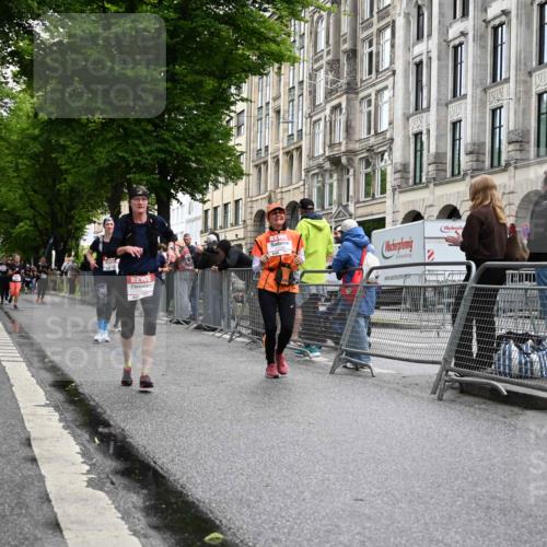 14.06.2026 - REWE Women's Run J. Mangold http://msf.ph/oto/9771395 14.06.2026 09:58:54 Ziel 10153, 10940, 10978, 10979, 11198, 11199 meine-sportfotos.de