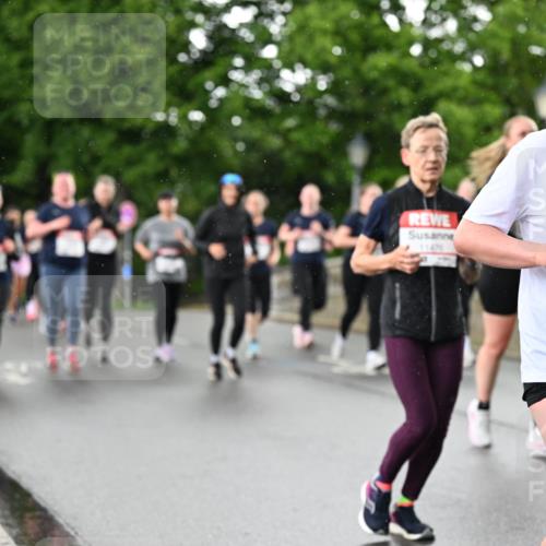 14.06.2026 - REWE Women's Run Dr. Thomas Lammeyer http://msf.ph/oto/9771436 14.06.2026 09:49:22 Laufen 11476, 10665 meine-sportfotos.de