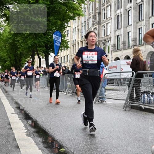 14.06.2026 - REWE Women's Run J. Mangold http://msf.ph/oto/9771455 14.06.2026 09:59:04 Ziel 10160, 10339, 10349, 10558, 10801, 10982, 11067, 11163, 11501 meine-sportfotos.de