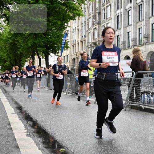 14.06.2026 - REWE Women's Run J. Mangold http://msf.ph/oto/9771459 14.06.2026 09:59:05 Ziel 10160, 10339, 10349, 10558, 10801, 10854, 10982, 11067, 11163, 11501 meine-sportfotos.de