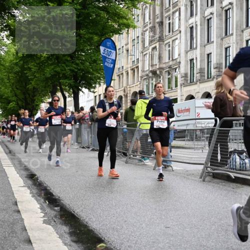 14.06.2026 - REWE Women's Run J. Mangold http://msf.ph/oto/9771465 14.06.2026 09:59:05 Ziel 10160, 10339, 10349, 10558, 10801, 10854, 10982, 11067, 11163, 11501 meine-sportfotos.de