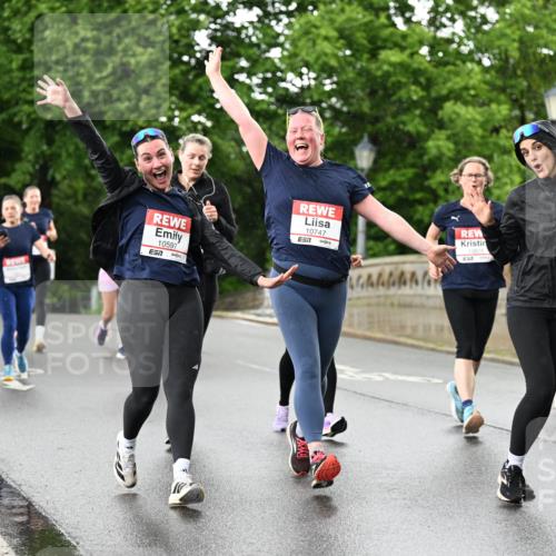 14.06.2026 - REWE Women's Run Dr. Thomas Lammeyer http://msf.ph/oto/9771470 14.06.2026 09:49:25 Laufen 10597, 10747, 57 meine-sportfotos.de