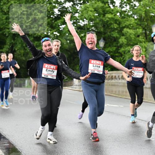 14.06.2026 - REWE Women's Run Dr. Thomas Lammeyer http://msf.ph/oto/9771473 14.06.2026 09:49:25 Laufen 10597, 10747, 57, 44444, 10825, 57 meine-sportfotos.de