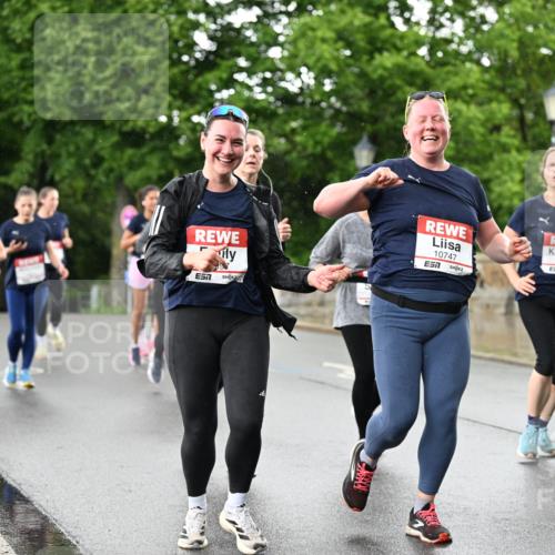 14.06.2026 - REWE Women's Run Dr. Thomas Lammeyer http://msf.ph/oto/9771479 14.06.2026 09:49:25 Laufen 10747, 10825, 7 meine-sportfotos.de