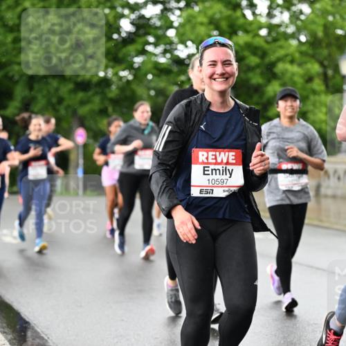 14.06.2026 - REWE Women's Run Dr. Thomas Lammeyer http://msf.ph/oto/9771485 14.06.2026 09:49:26 Laufen 10597, 1075, 57 meine-sportfotos.de