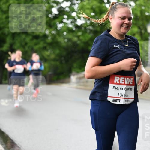 14.06.2026 - REWE Women's Run Dr. Thomas Lammeyer http://msf.ph/oto/9771529 14.06.2026 09:49:29 Laufen 10685, 19 meine-sportfotos.de