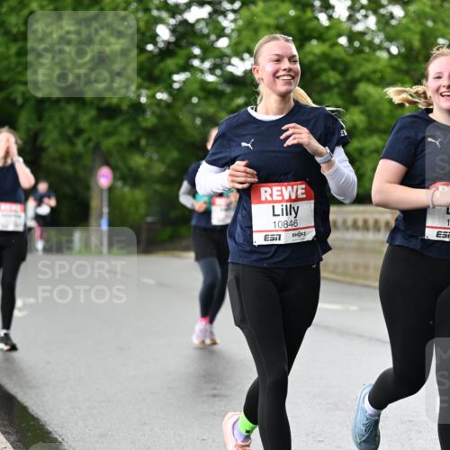 14.06.2026 - REWE Women's Run Dr. Thomas Lammeyer http://msf.ph/oto/9771595 14.06.2026 09:49:35 Laufen 10846, 10114 meine-sportfotos.de