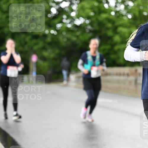 14.06.2026 - REWE Women's Run Dr. Thomas Lammeyer http://msf.ph/oto/9771606 14.06.2026 09:49:36 Laufen 10846 meine-sportfotos.de