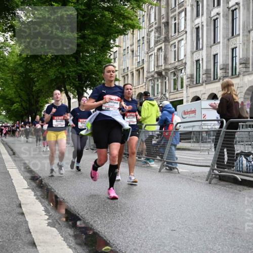 14.06.2026 - REWE Women's Run J. Mangold http://msf.ph/oto/9771619 14.06.2026 09:59:19 Ziel 10088, 10190, 10264, 10279, 10280, 10405, 10542, 10567, 10664, 10721 meine-sportfotos.de
