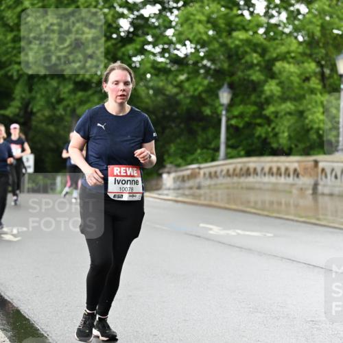 14.06.2026 - REWE Women's Run Dr. Thomas Lammeyer http://msf.ph/oto/9771621 14.06.2026 09:49:38 Laufen 10078 meine-sportfotos.de