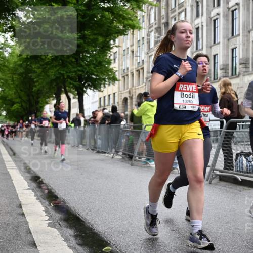 14.06.2026 - REWE Women's Run J. Mangold http://msf.ph/oto/9771649 14.06.2026 09:59:21 Ziel 10190, 10264, 10280, 10405, 10542, 10567, 10664, 11221 meine-sportfotos.de