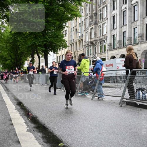 14.06.2026 - REWE Women's Run J. Mangold http://msf.ph/oto/9771683 14.06.2026 09:59:25 Ziel 10190, 10280, 10542, 10567, 10664, 10850, 11221, 11406 meine-sportfotos.de