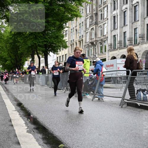 14.06.2026 - REWE Women's Run J. Mangold http://msf.ph/oto/9771688 14.06.2026 09:59:26 Ziel 10190, 10542, 10567, 10850, 11221, 11406 meine-sportfotos.de