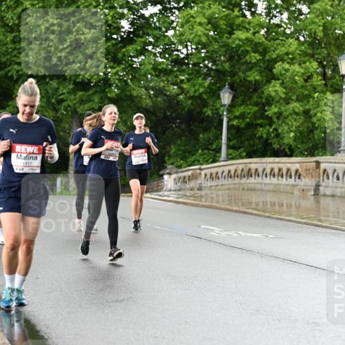 14.06.2026 - REWE Women's Run Dr. Thomas Lammeyer http://msf.ph/oto/9771707 14.06.2026 09:49:47 Laufen 57, 1457, 10852 meine-sportfotos.de