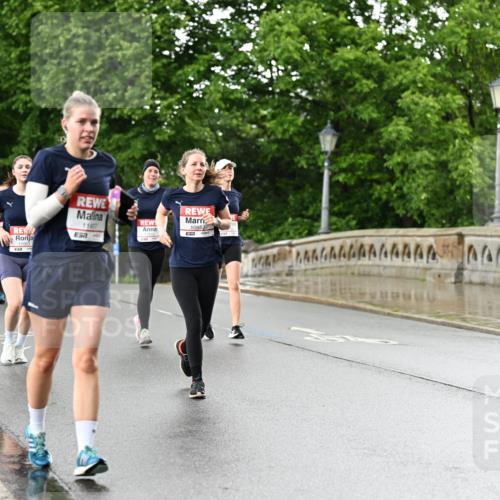 14.06.2026 - REWE Women's Run Dr. Thomas Lammeyer http://msf.ph/oto/9771711 14.06.2026 09:49:47 Laufen 11457, 11063, 10852, 7 meine-sportfotos.de