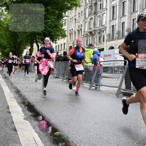 14.06.2026 - REWE Women's Run J. Mangold http://msf.ph/oto/9771727 14.06.2026 09:59:34 Ziel 10093, 10556, 10565, 10616, 10777, 10881, 11138, 11353, 11371, 11406, 11441 meine-sportfotos.de