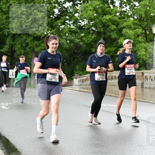 14.06.2026 - REWE Women's Run Dr. Thomas Lammeyer http://msf.ph/oto/9771735 14.06.2026 09:49:49 Laufen 20, 11063, 7, 11252, 10508, 4086 meine-sportfotos.de