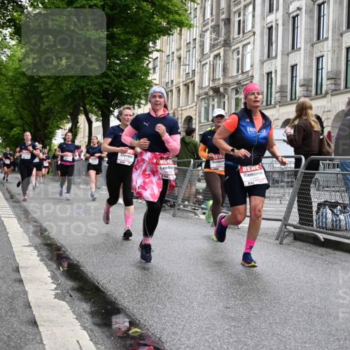 14.06.2026 - REWE Women's Run J. Mangold http://msf.ph/oto/9771739 14.06.2026 09:59:35 Ziel 10093, 10391, 10556, 10565, 10616, 10777, 10881, 11138, 11353, 11371, 11441, 11446 meine-sportfotos.de