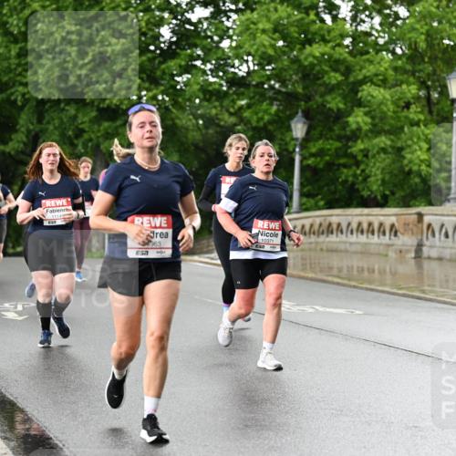 14.06.2026 - REWE Women's Run Dr. Thomas Lammeyer http://msf.ph/oto/9771793 14.06.2026 09:49:54 Laufen 11145, 5, 963, 10371, 7 meine-sportfotos.de