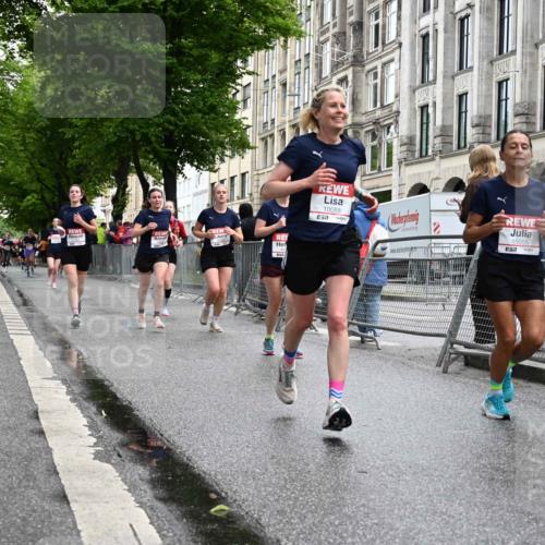 14.06.2026 - REWE Women's Run J. Mangold http://msf.ph/oto/9771796 14.06.2026 09:59:43 Ziel 10055, 10058, 10082, 10083, 10391, 10565, 10776, 10881, 11138, 11269, 11353, 11385, 11446 meine-sportfotos.de