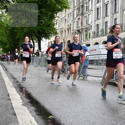 14.06.2026 - REWE Women's Run J. Mangold http://msf.ph/oto/9771806 14.06.2026 09:59:44 Ziel 10055, 10058, 10082, 10083, 10391, 10732, 10776, 10820, 11138, 11269, 11385, 11446 meine-sportfotos.de