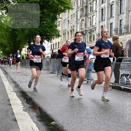14.06.2026 - REWE Women's Run J. Mangold http://msf.ph/oto/9771813 14.06.2026 09:59:45 Ziel 10055, 10058, 10082, 10083, 10302, 10391, 10732, 10776, 10820, 11269, 11385, 11446 meine-sportfotos.de