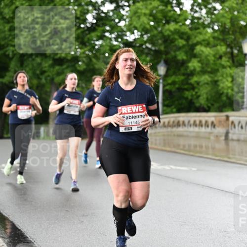 14.06.2026 - REWE Women's Run Dr. Thomas Lammeyer http://msf.ph/oto/9771823 14.06.2026 09:49:56 Laufen 10924, 7, 11145, 57 meine-sportfotos.de